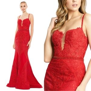 ❤️ Mac Duggal - Size 2 Elegant Red Lace Evening Gown